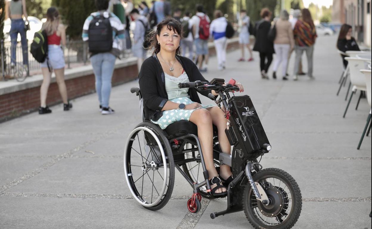 Valladolid Denuncia La Prohibici N De Entrar En Un Bazar Porque Iba En